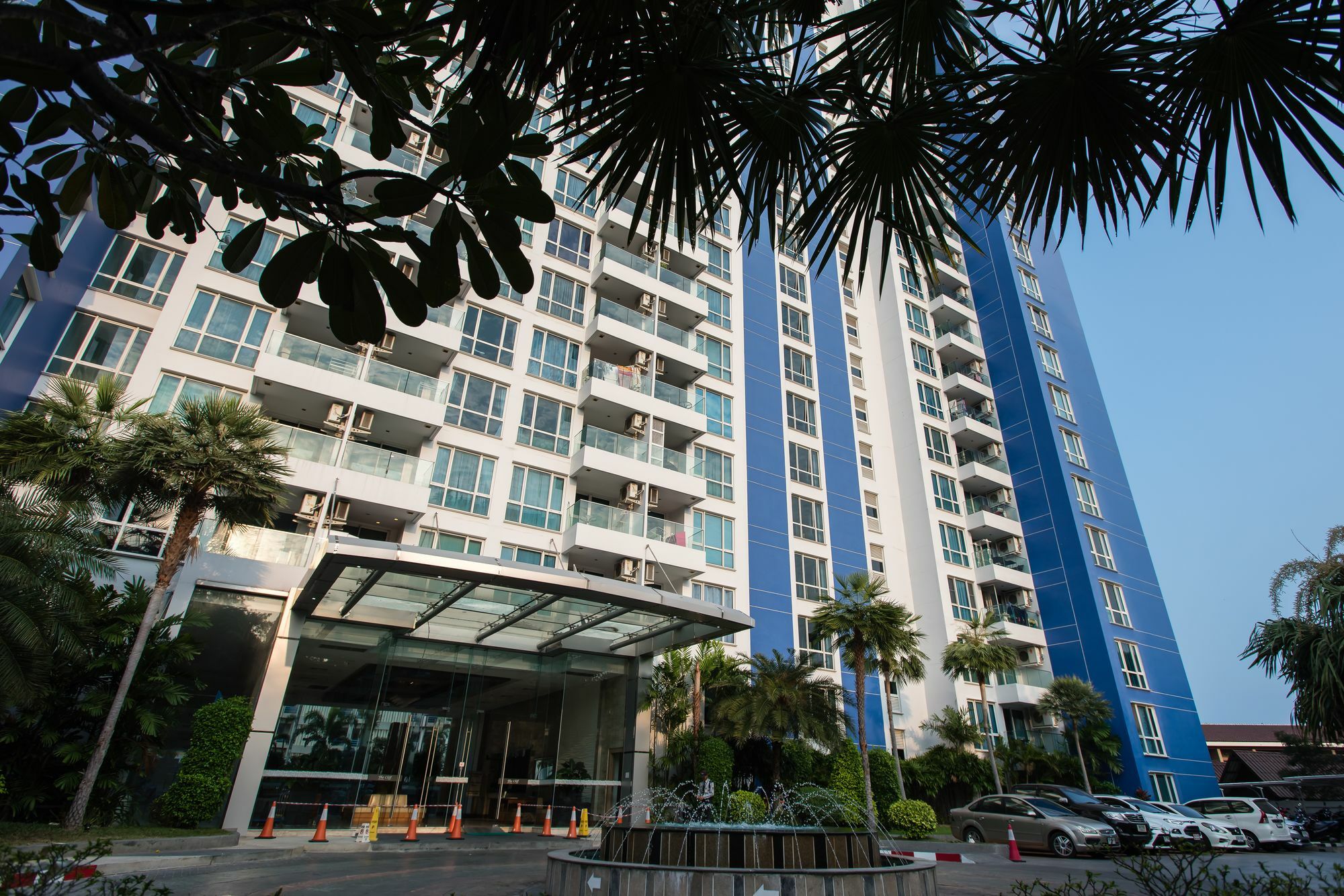The Cliff Condominium 芭達亞 外观 照片